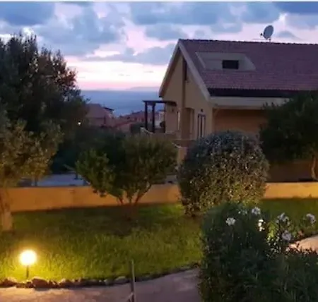 Apartman Tartaruga 3 *
